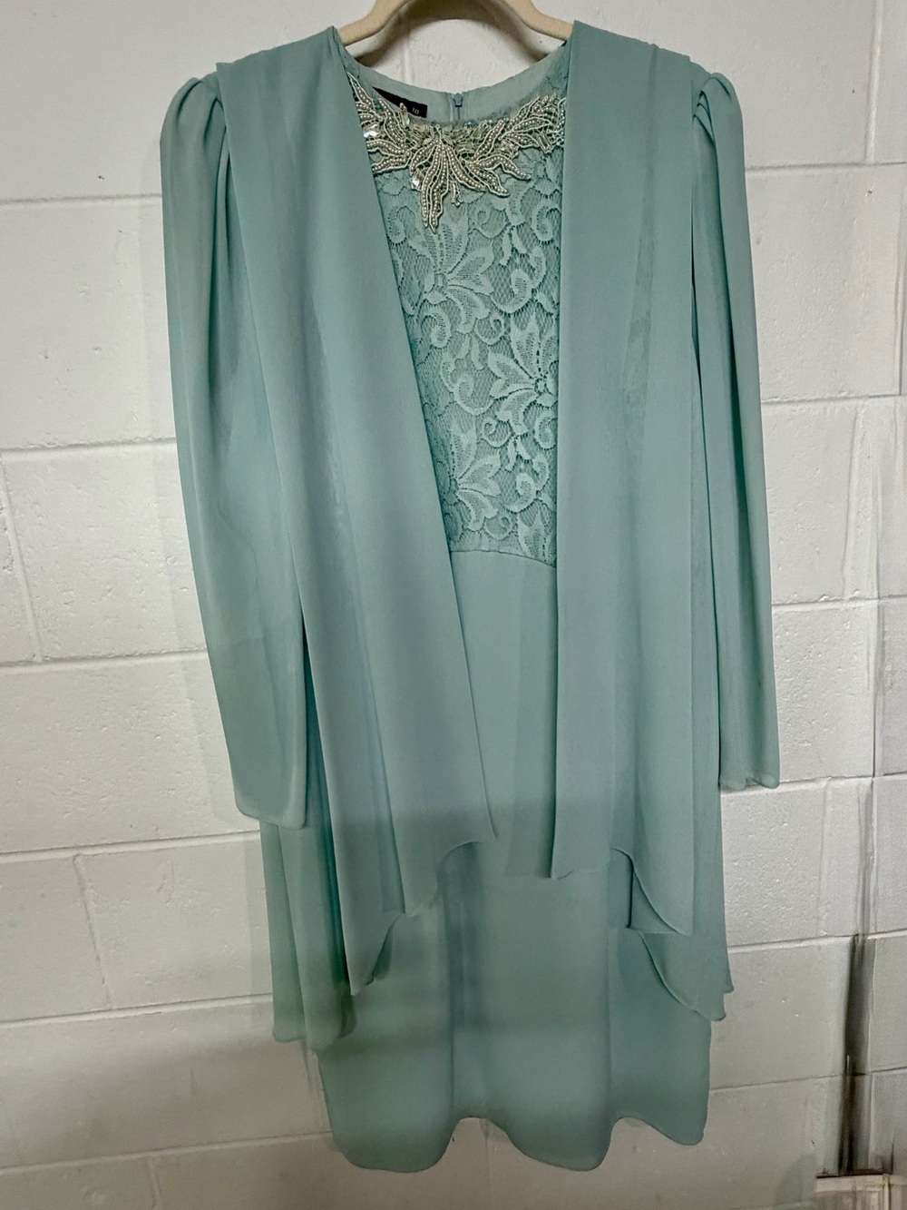 Ursula of Switzerland Seafoam Lace-Front Long Sleeve Dress